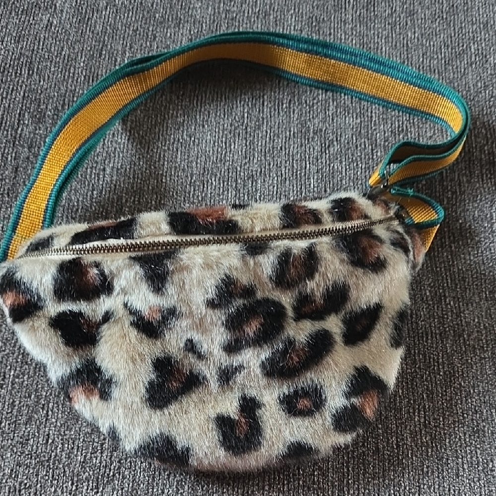 Rare Bellerose Cream and Black Cheetah Patterned Furry Fabric Fanny Pack